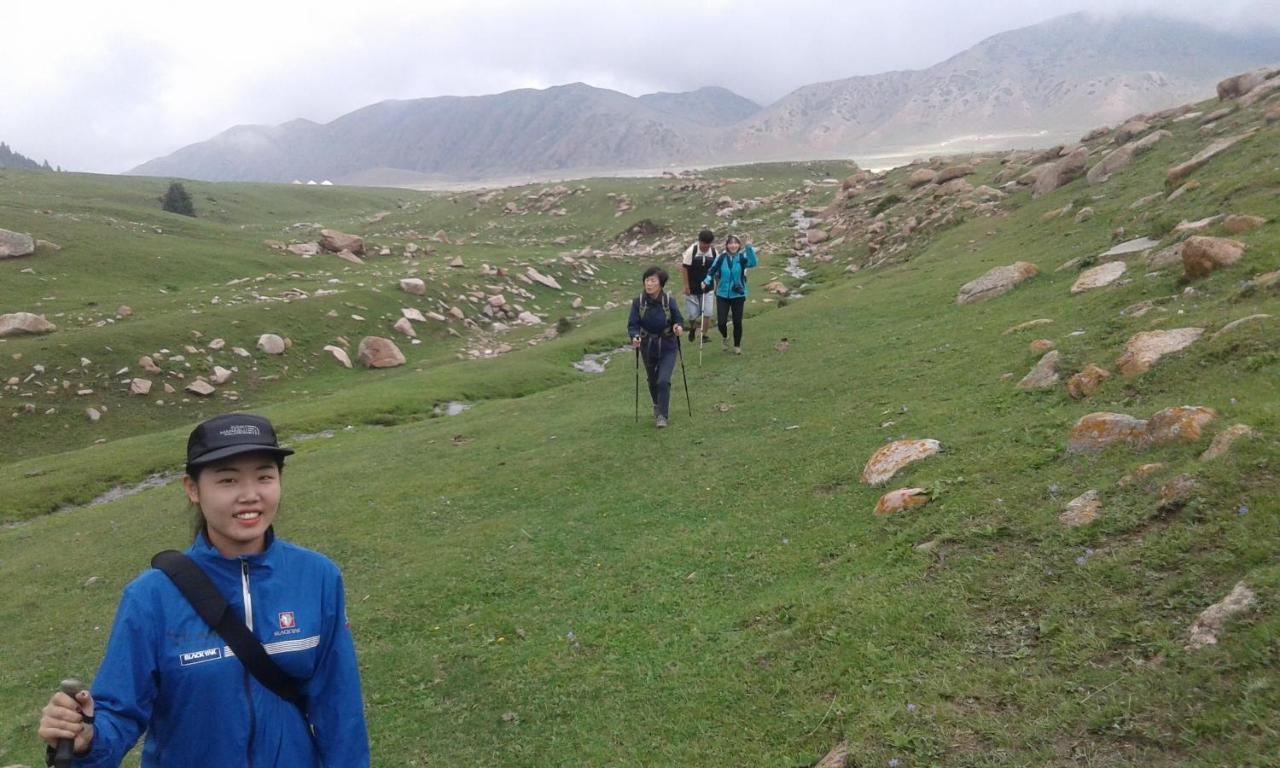 Bokonbayevo Trekking Center酒店 外观 照片
